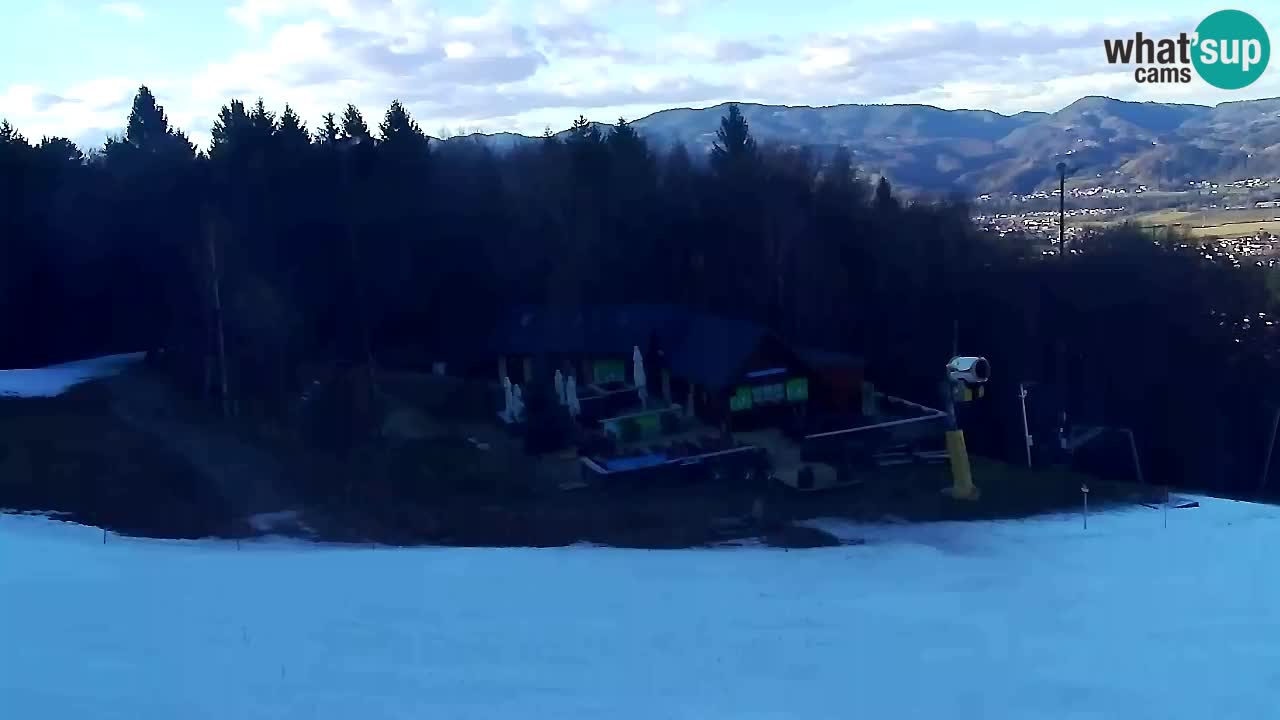 Spletna Kamera Pohorje Trikotna Jasa | Poštela