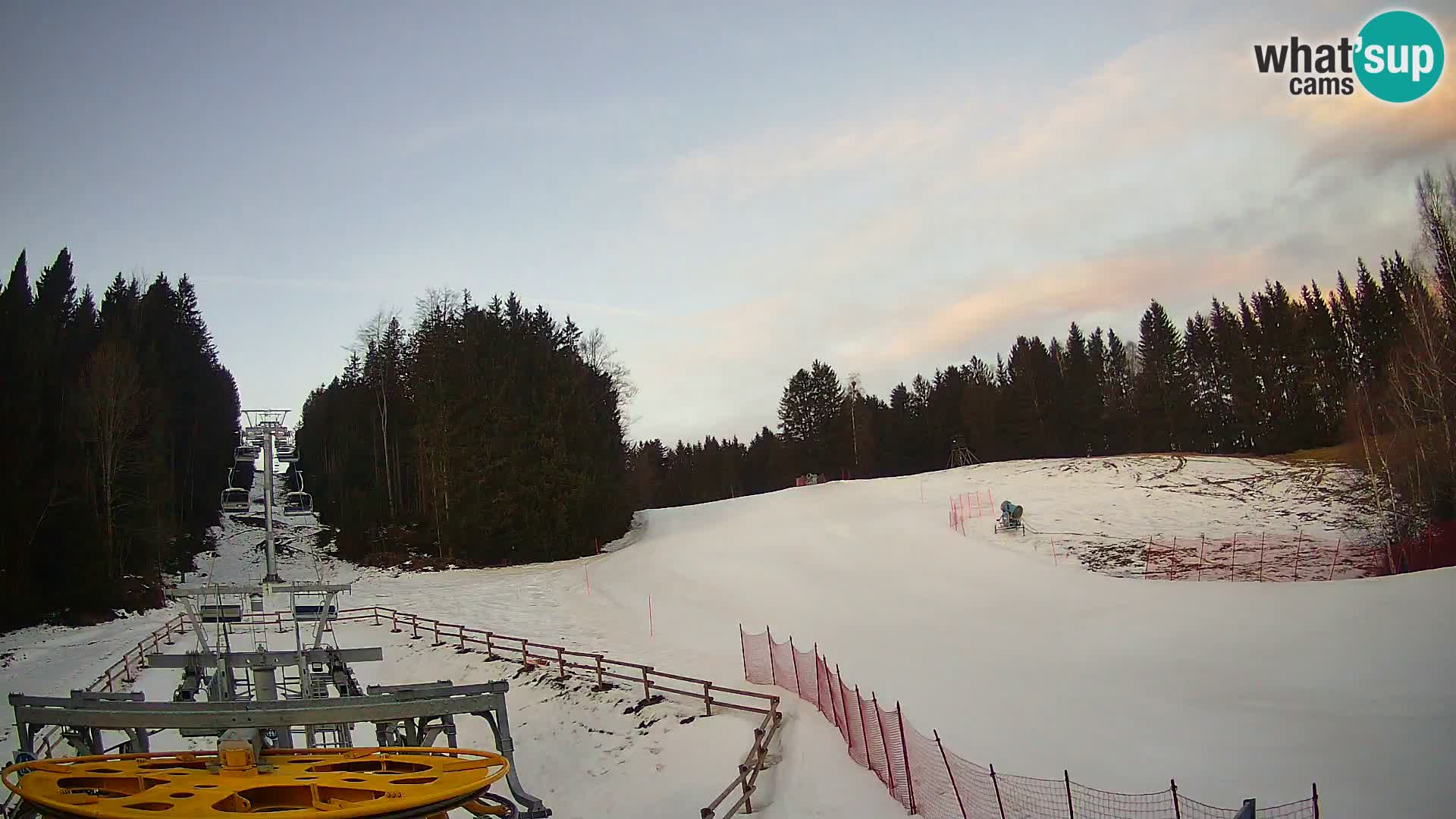 Spletna kamera Pohorje Ruška | Spodnja postaja