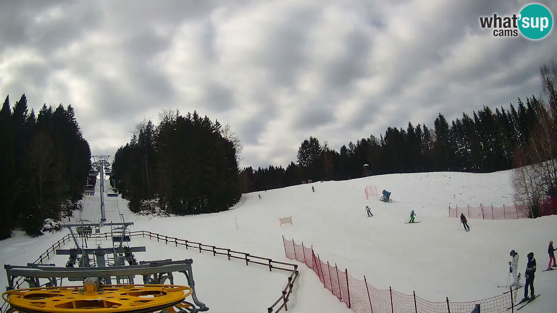 Spletna kamera Pohorje Ruška | Spodnja postaja