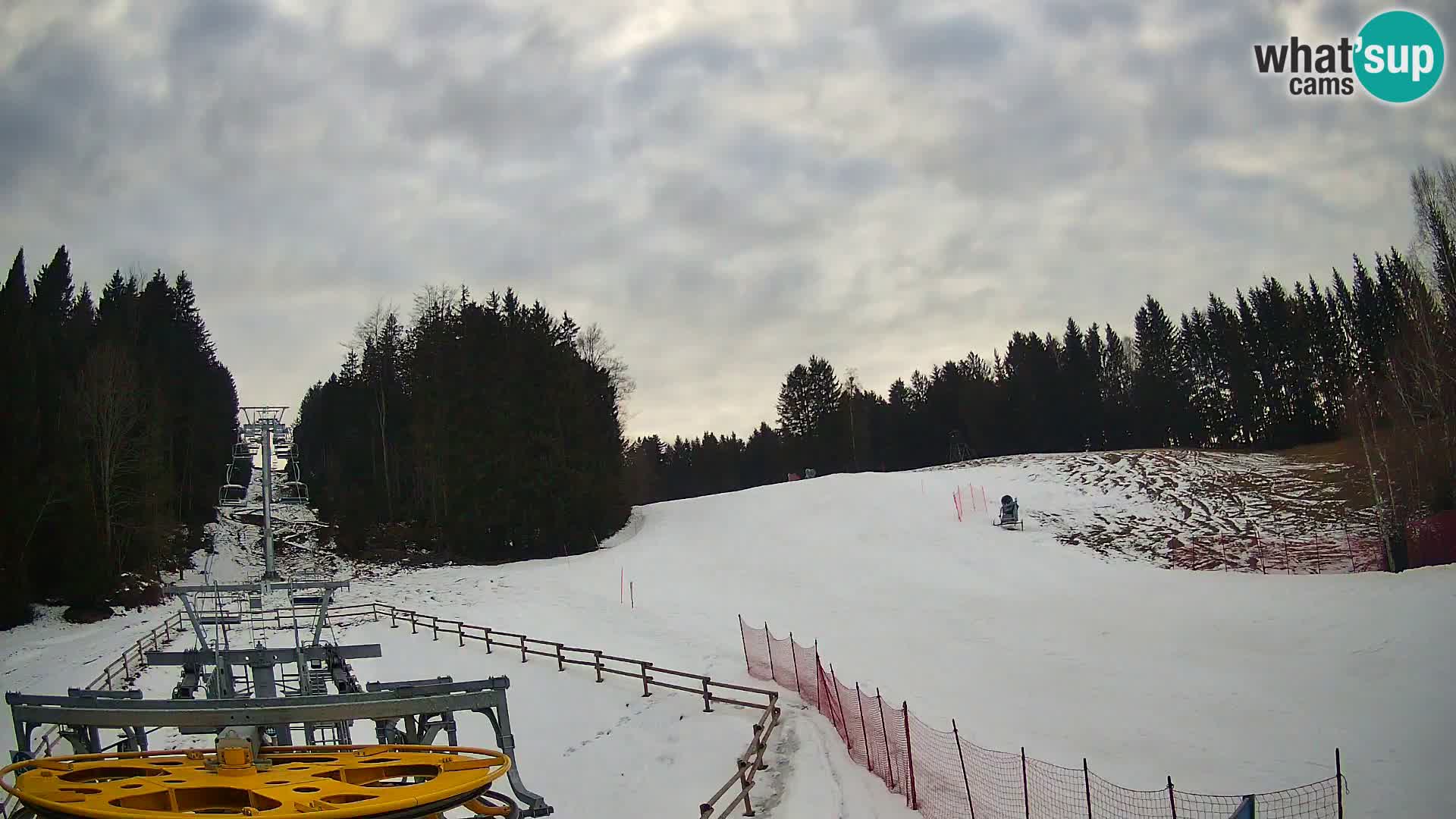 Spletna kamera Pohorje Ruška | Spodnja postaja