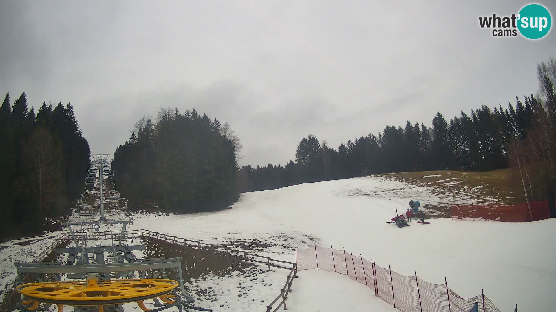 Spletna kamera Pohorje Ruška | Spodnja postaja