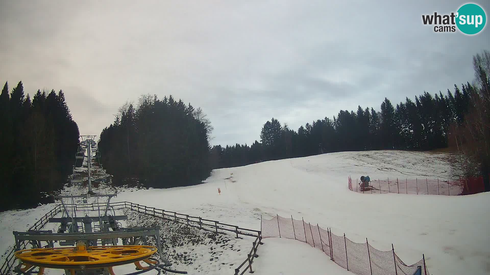 Spletna kamera Pohorje Ruška | Spodnja postaja