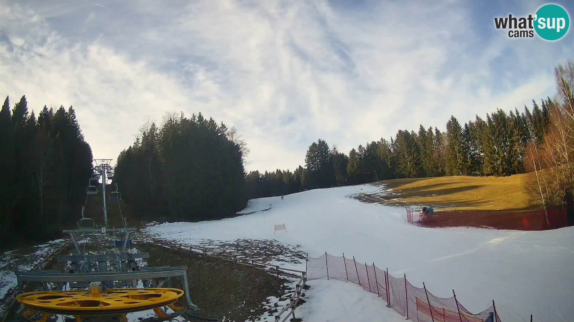 Spletna kamera Pohorje Ruška | Spodnja postaja