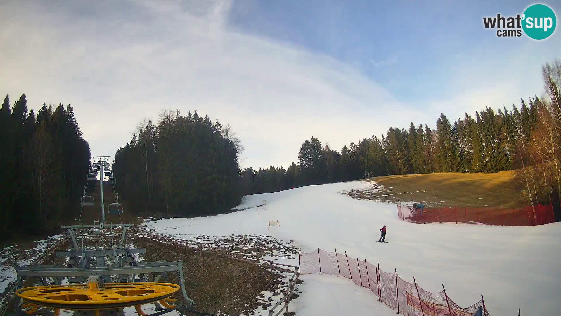 Spletna kamera Pohorje Ruška | Spodnja postaja