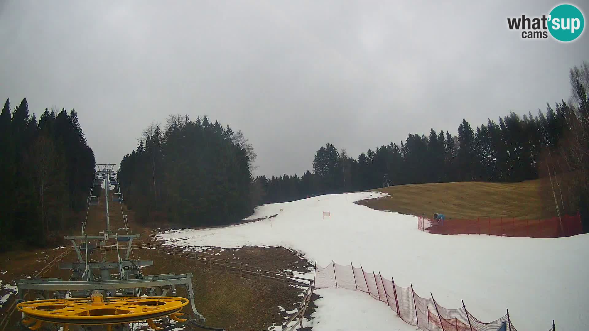 Spletna kamera Pohorje Ruška | Spodnja postaja