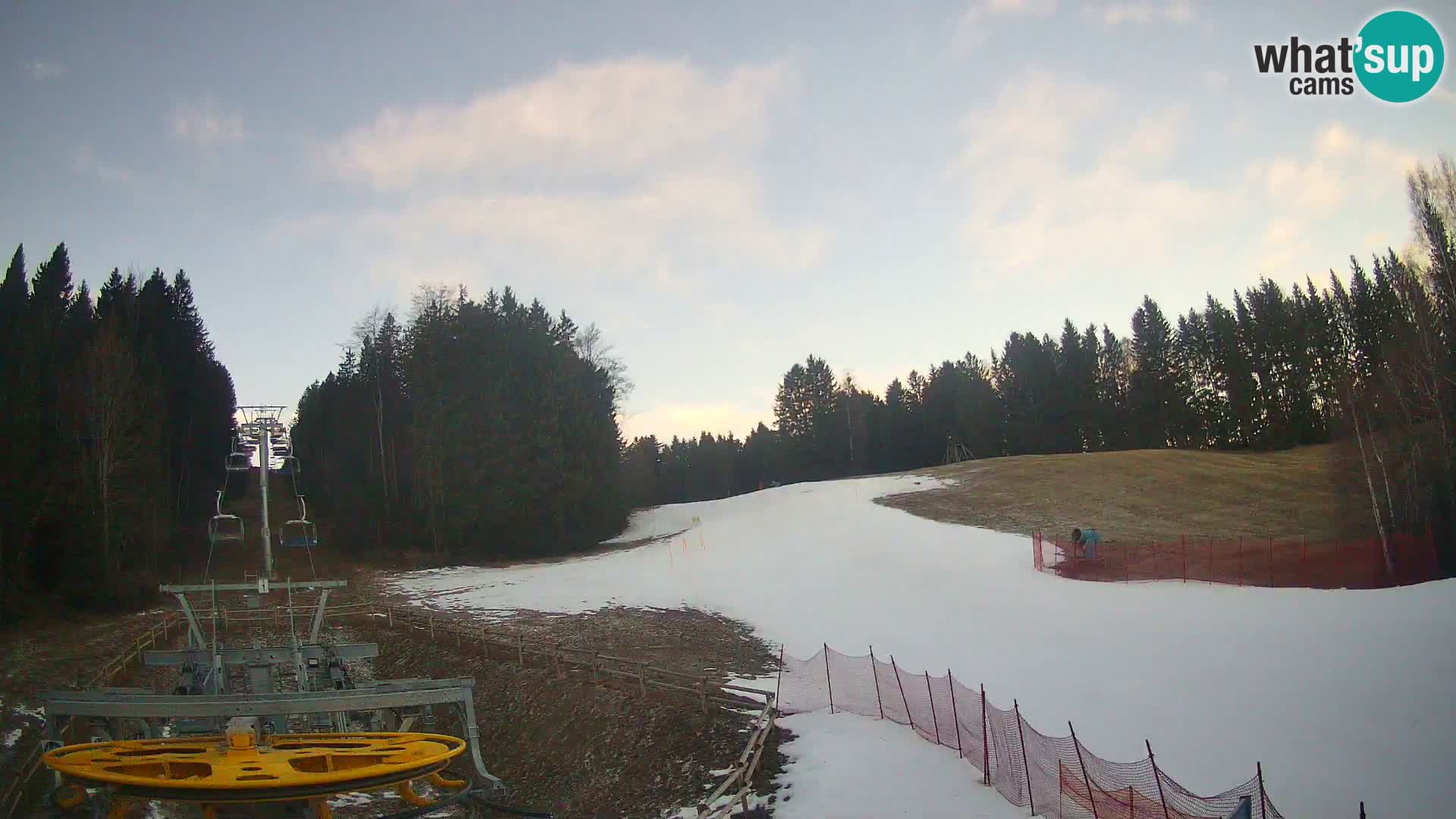 Spletna kamera Pohorje Ruška | Spodnja postaja