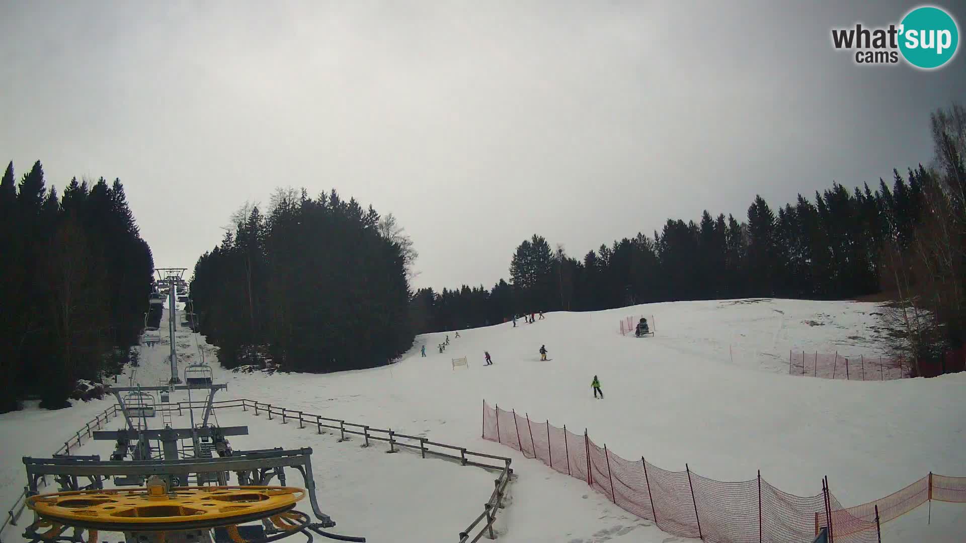 Spletna kamera Pohorje Ruška | Spodnja postaja