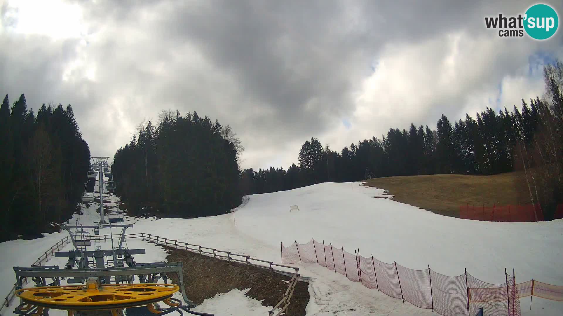 Spletna kamera Pohorje Ruška | Spodnja postaja