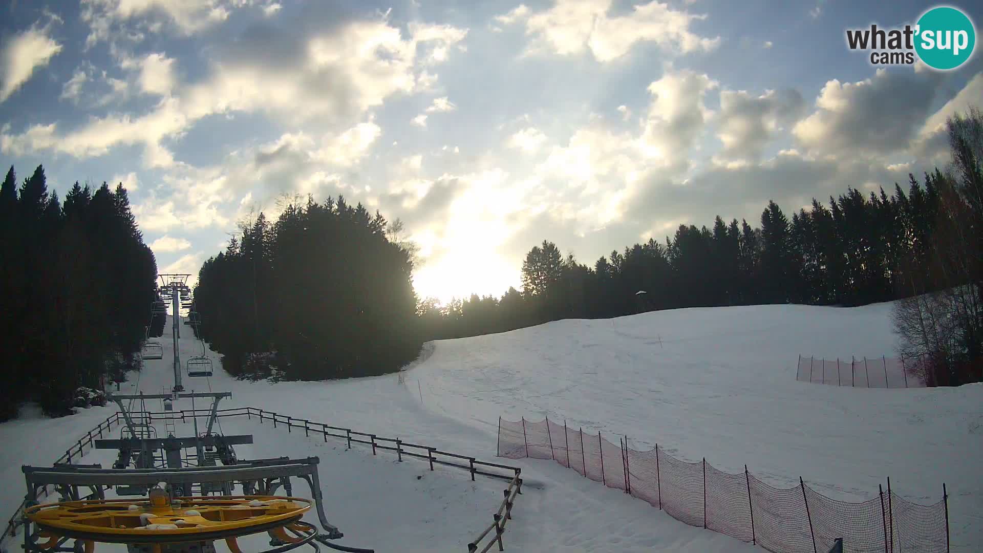 Spletna kamera Pohorje Ruška | Spodnja postaja