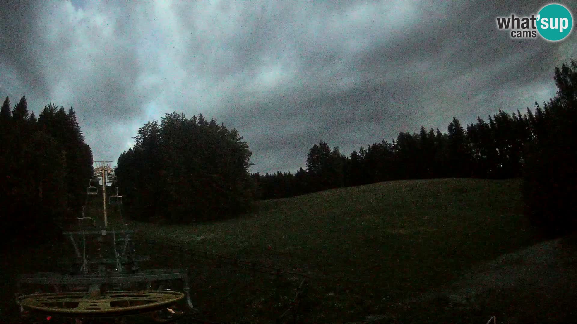 Spletna kamera Pohorje Ruška | Spodnja postaja