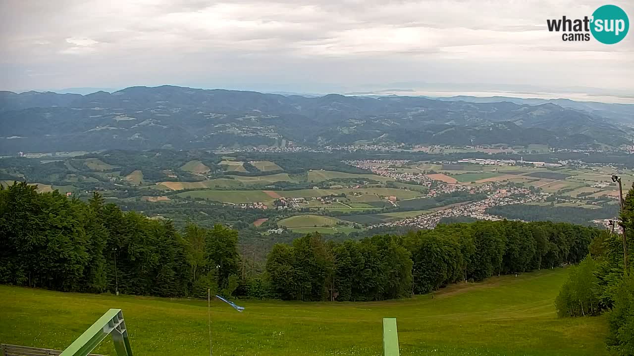 Pohorje spletna kamera | Spodnja postaja Sleme