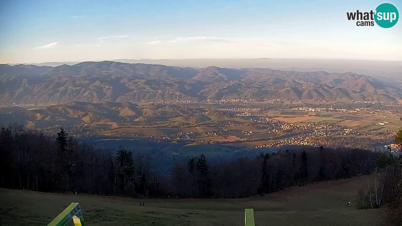 Pohorje spletna kamera | Spodnja postaja Sleme