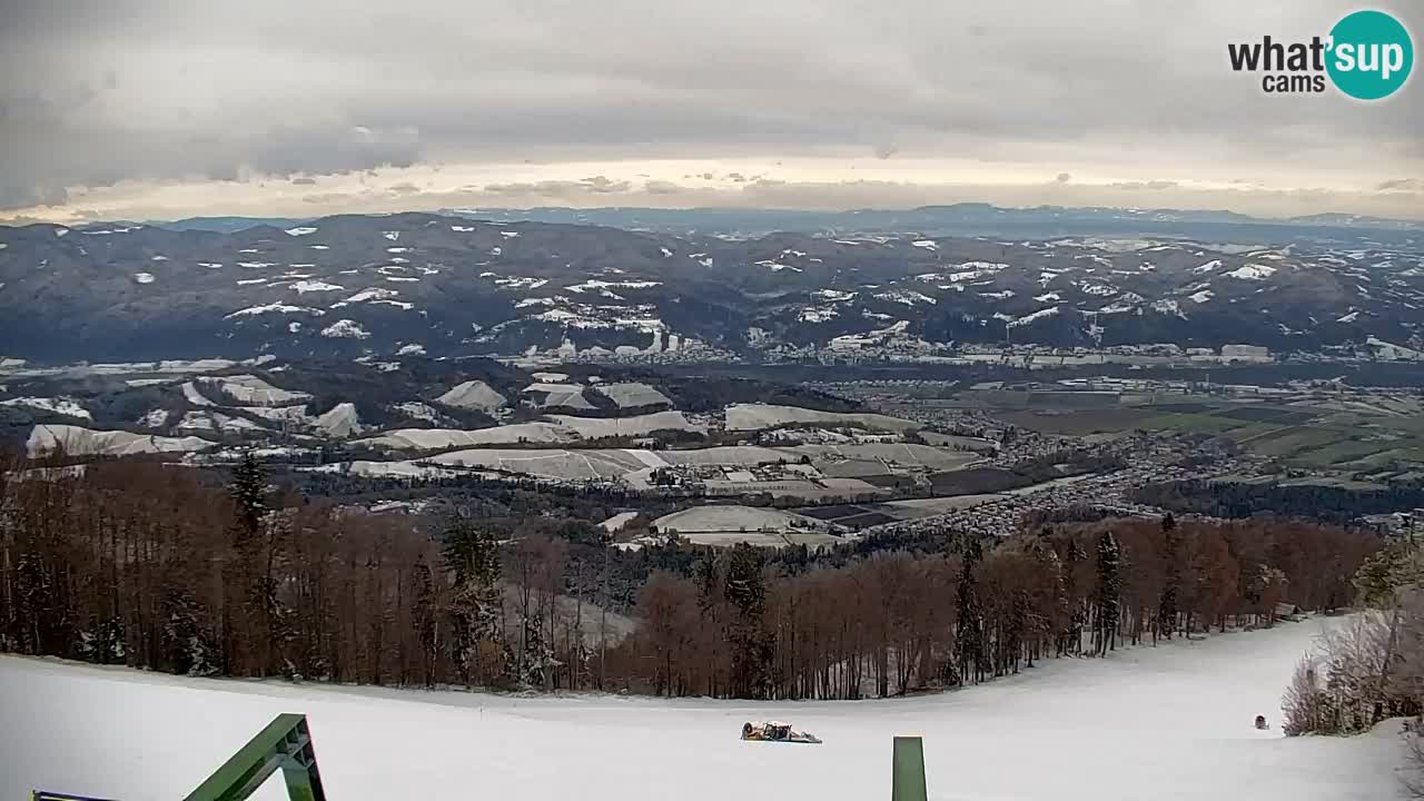 Pohorje spletna kamera | Spodnja postaja Sleme