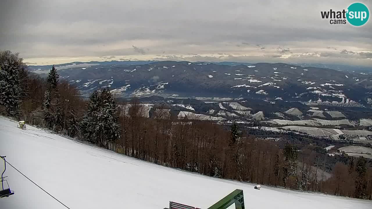 Pohorje spletna kamera | Spodnja postaja Sleme