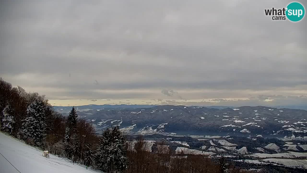 Pohorje spletna kamera | Spodnja postaja Sleme