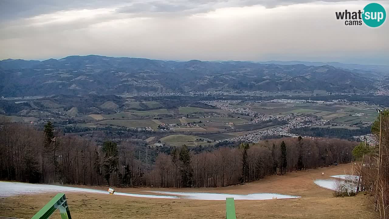 Pohorje spletna kamera | Spodnja postaja Sleme