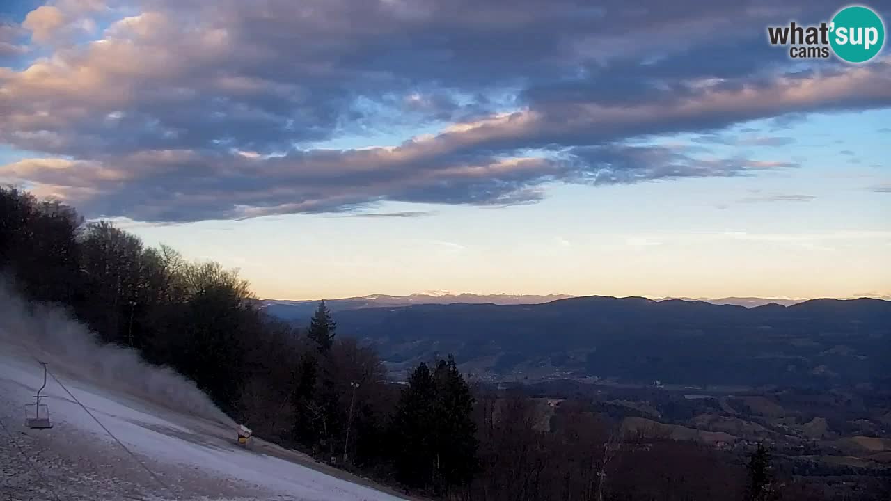 Pohorje spletna kamera | Spodnja postaja Sleme