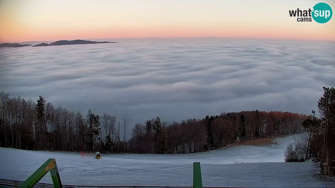 Pohorje spletna kamera | Spodnja postaja Sleme