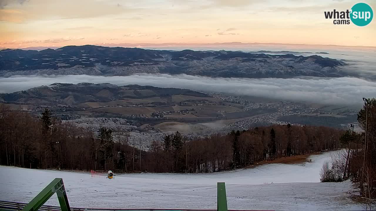 Pohorje spletna kamera | Spodnja postaja Sleme