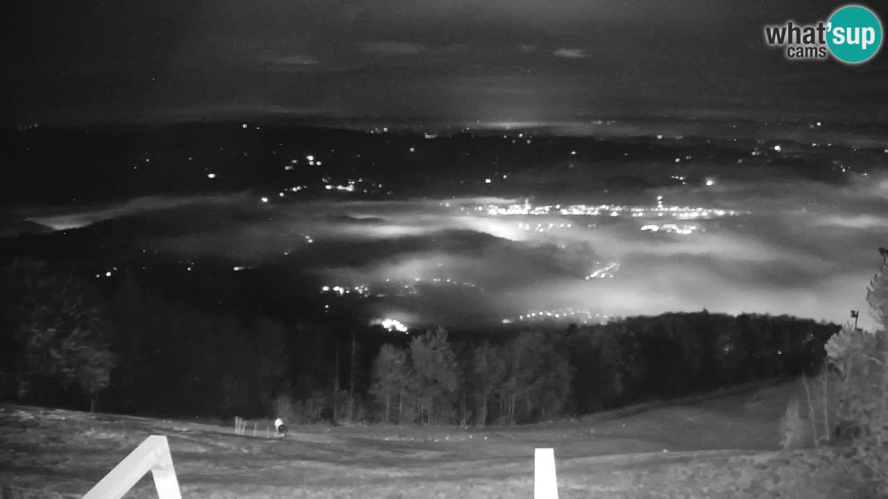 Pohorje spletna kamera | Spodnja postaja Sleme