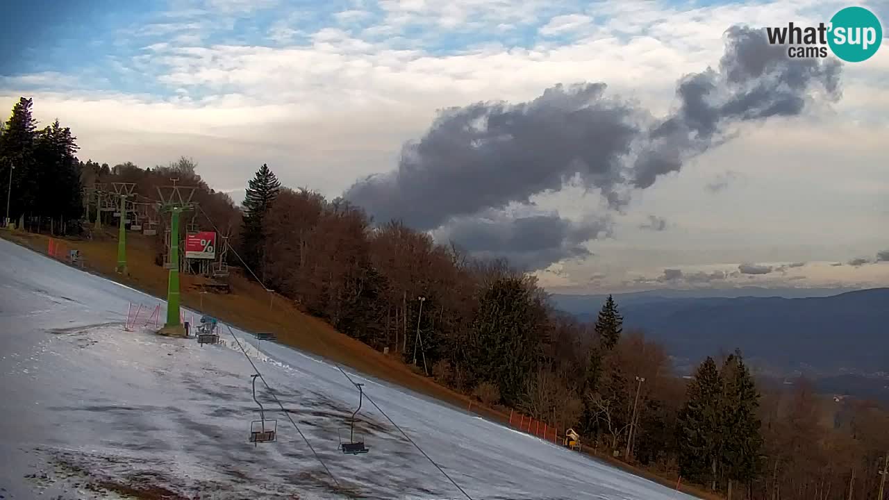 Pohorje spletna kamera | Spodnja postaja Sleme