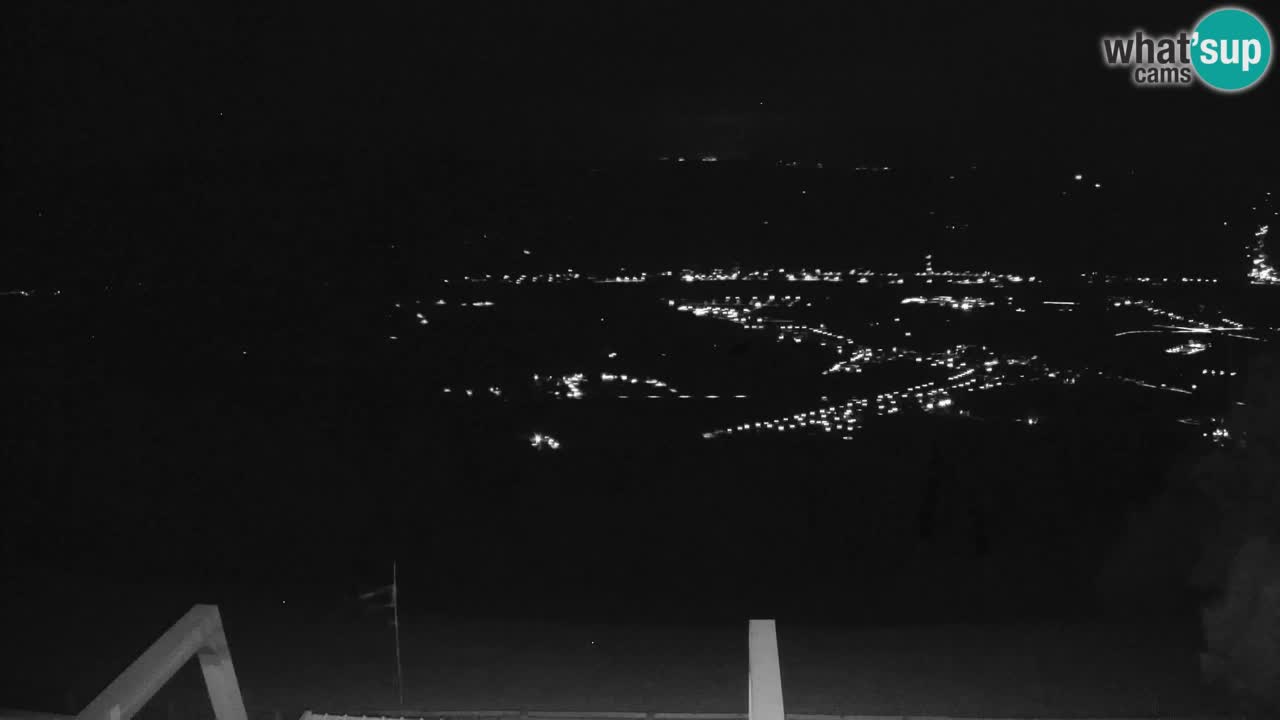 Pohorje spletna kamera | Spodnja postaja Sleme