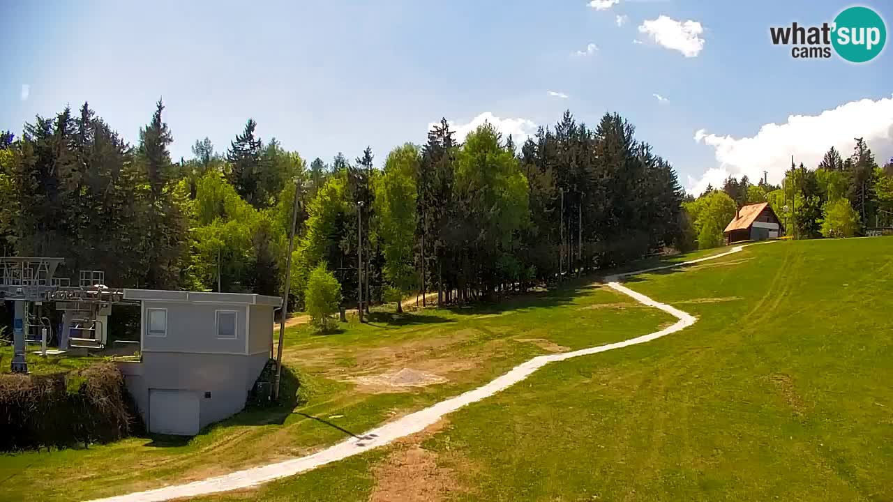 Pohorje spletna kamera | Spodnja postaja Sleme
