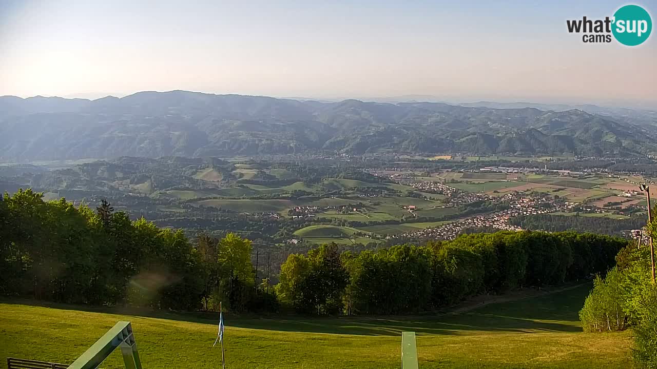 Pohorje spletna kamera | Spodnja postaja Sleme