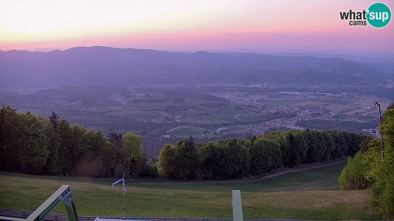 Pohorje spletna kamera | Spodnja postaja Sleme