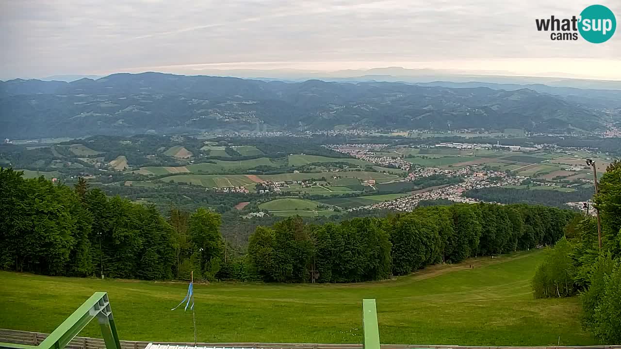 Pohorje spletna kamera | Spodnja postaja Sleme