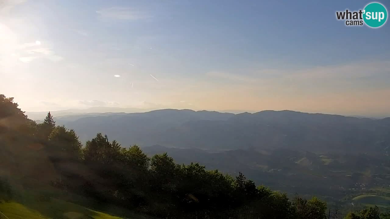 Pohorje spletna kamera | Spodnja postaja Sleme