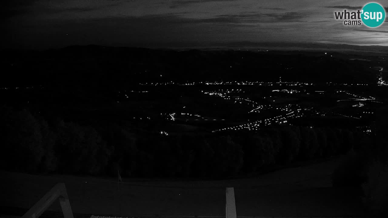 Pohorje spletna kamera | Spodnja postaja Sleme