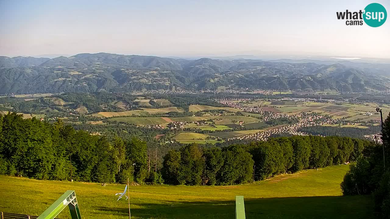 Pohorje spletna kamera | Spodnja postaja Sleme
