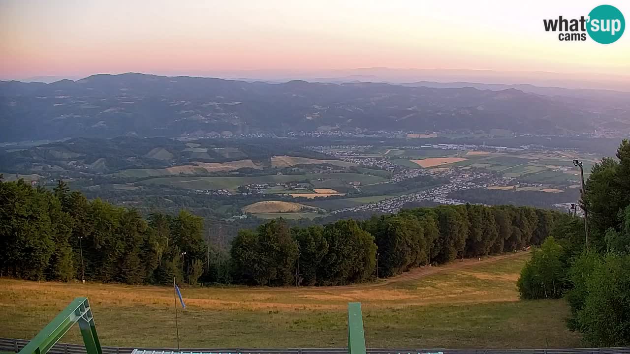 Pohorje spletna kamera | Spodnja postaja Sleme