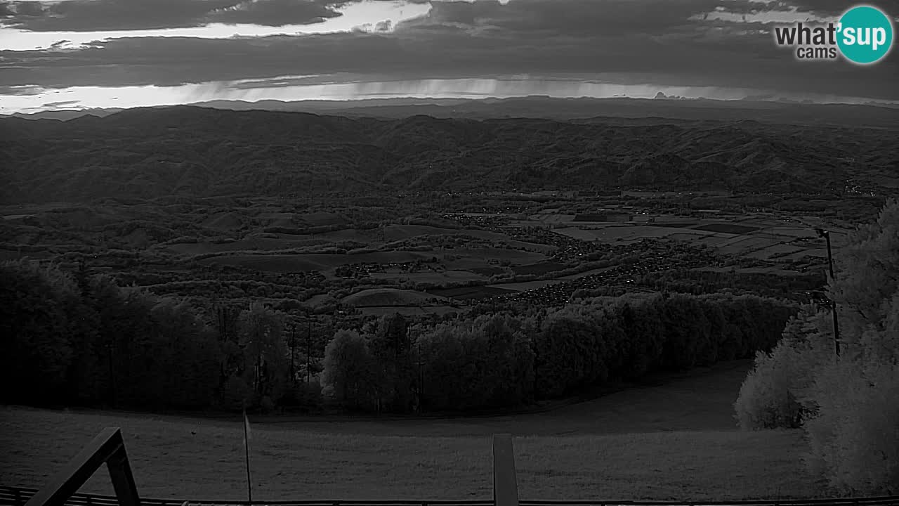 Pohorje spletna kamera | Spodnja postaja Sleme