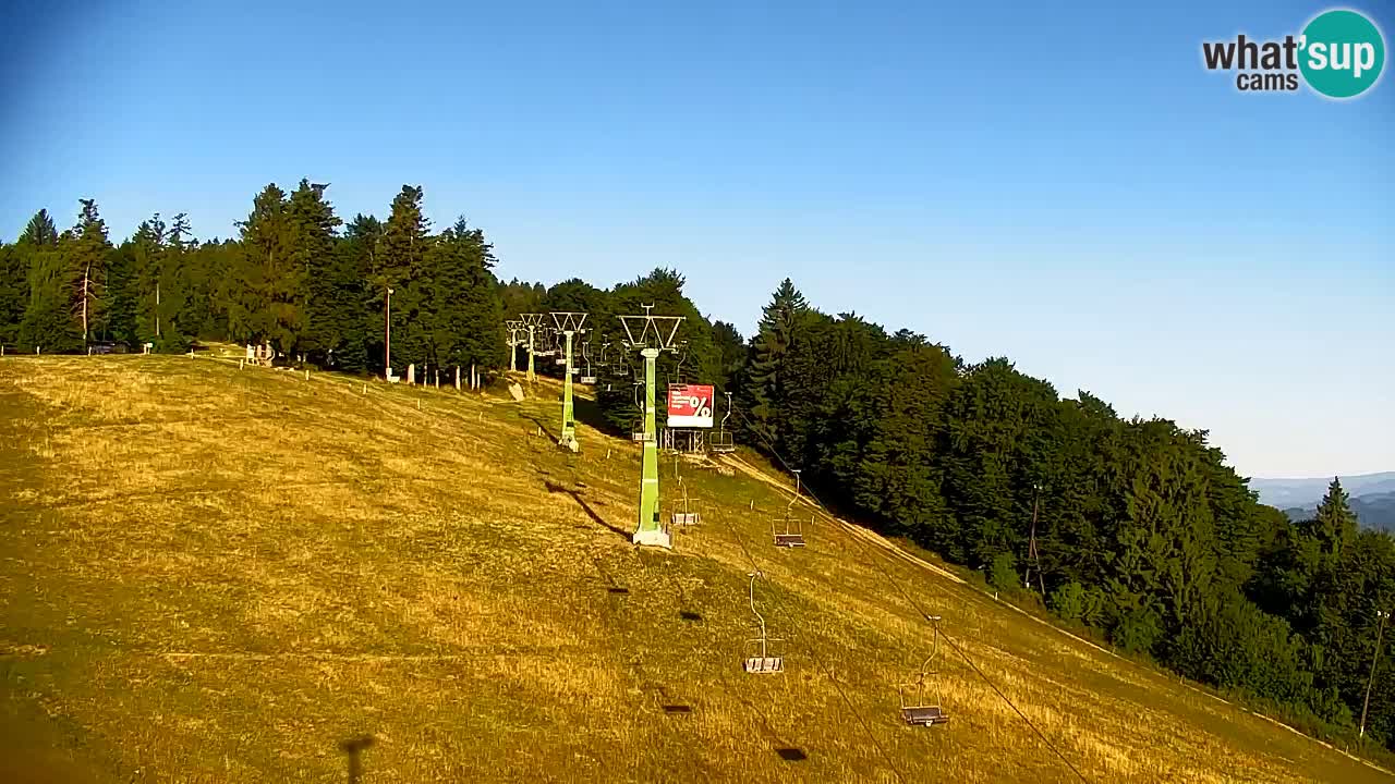 Pohorje spletna kamera | Spodnja postaja Sleme