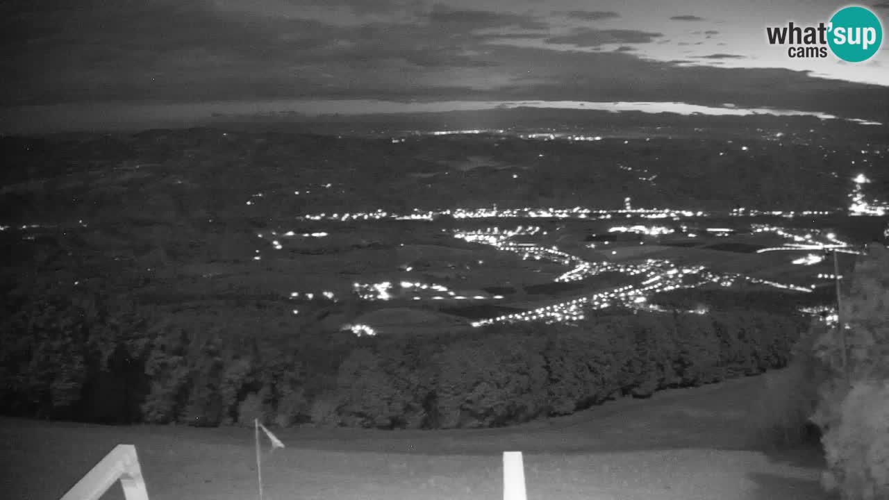 Pohorje spletna kamera | Spodnja postaja Sleme