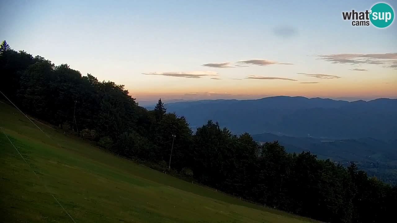 Pohorje spletna kamera | Spodnja postaja Sleme