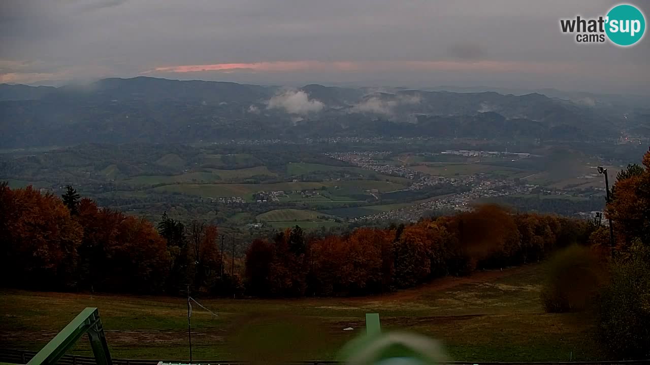 Pohorje spletna kamera | Spodnja postaja Sleme