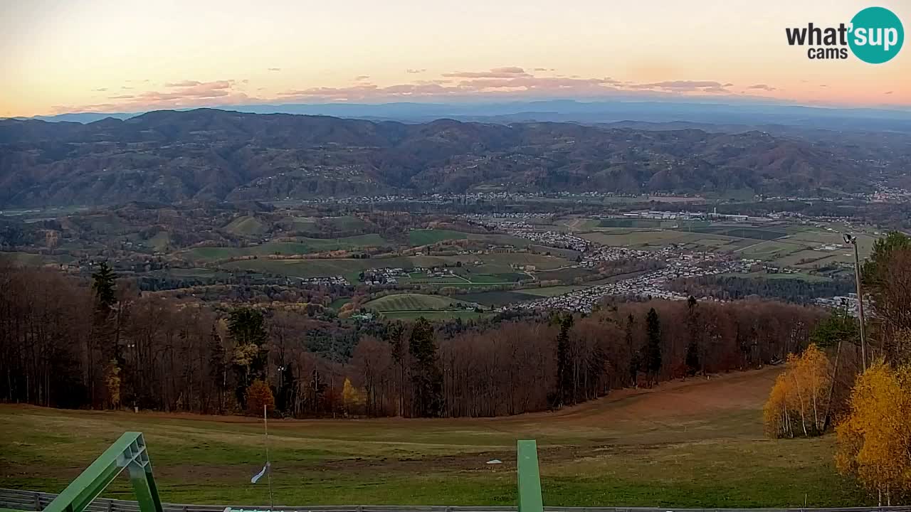 Pohorje spletna kamera | Spodnja postaja Sleme