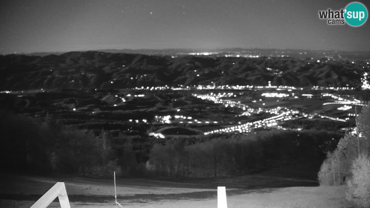 Pohorje spletna kamera | Spodnja postaja Sleme