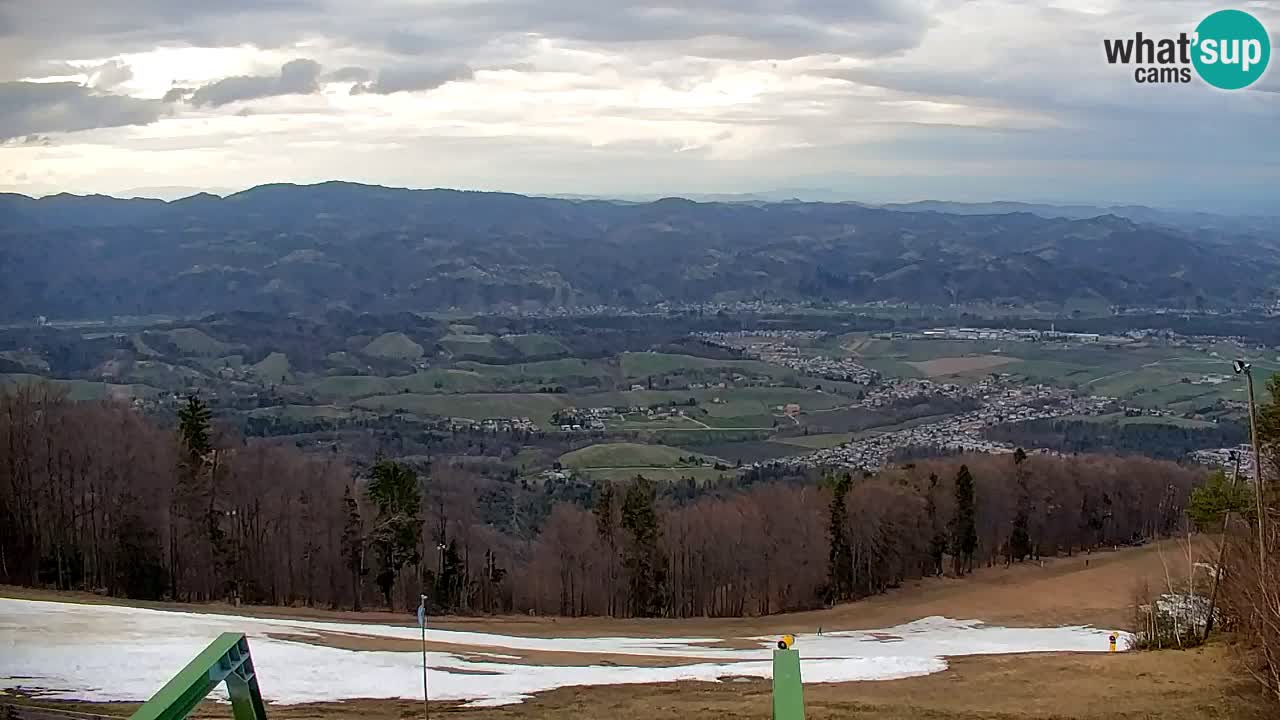 Pohorje spletna kamera | Spodnja postaja Sleme