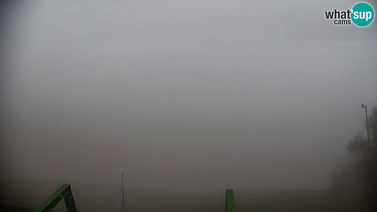 Pohorje spletna kamera | Spodnja postaja Sleme