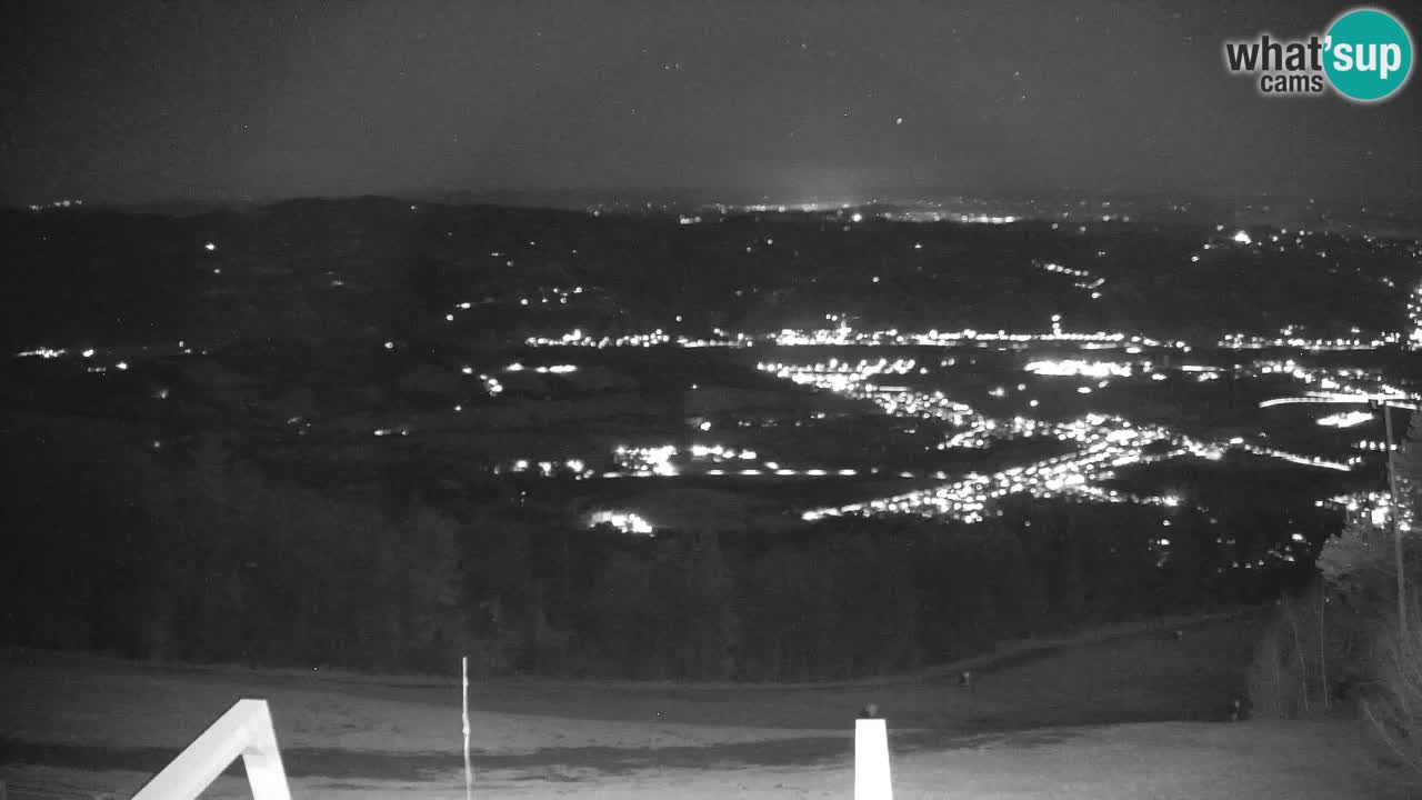 Pohorje spletna kamera | Spodnja postaja Sleme