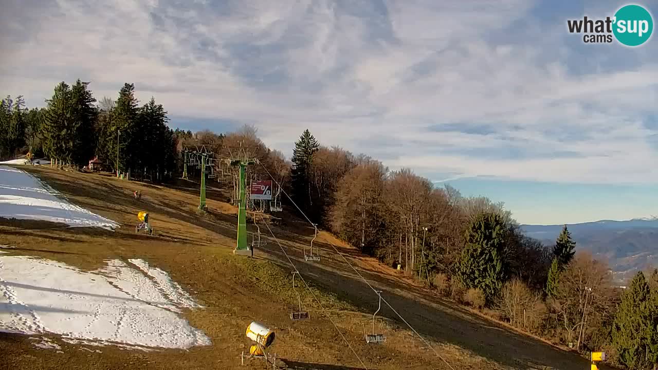Pohorje spletna kamera | Spodnja postaja Sleme