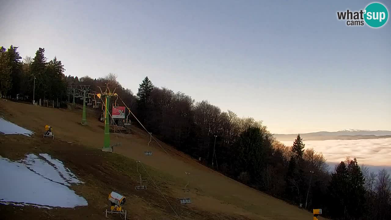 Pohorje spletna kamera | Spodnja postaja Sleme