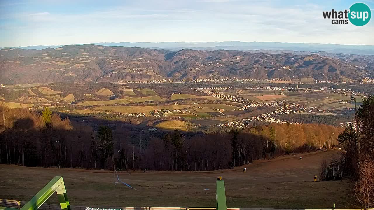 Pohorje spletna kamera | Spodnja postaja Sleme