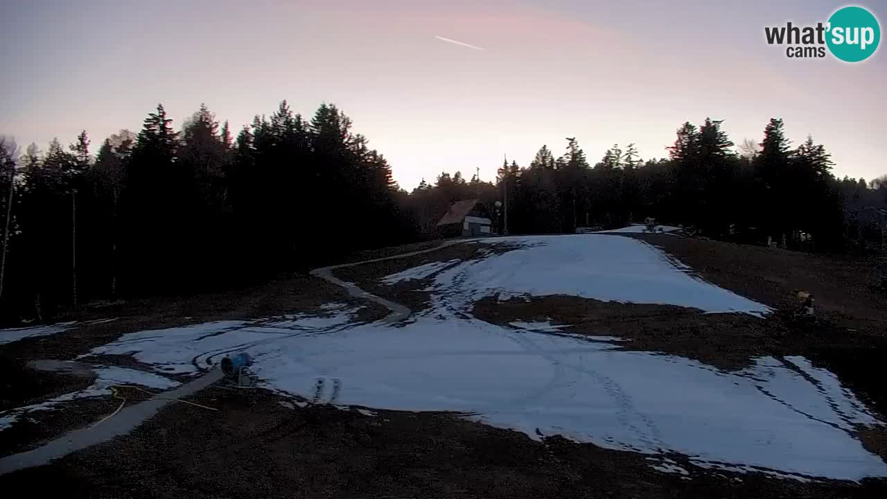 Pohorje spletna kamera | Spodnja postaja Sleme
