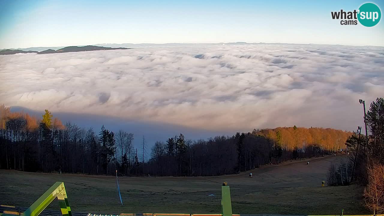 Pohorje spletna kamera | Spodnja postaja Sleme
