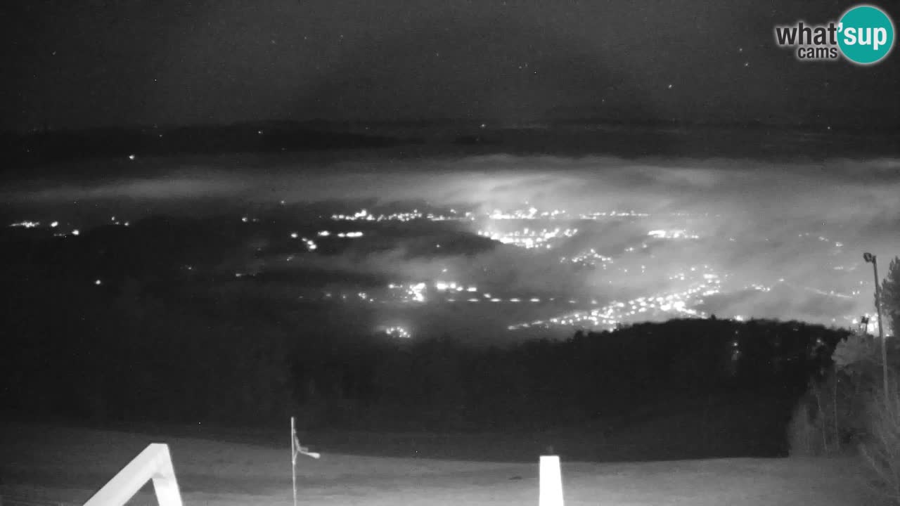 Pohorje spletna kamera | Spodnja postaja Sleme